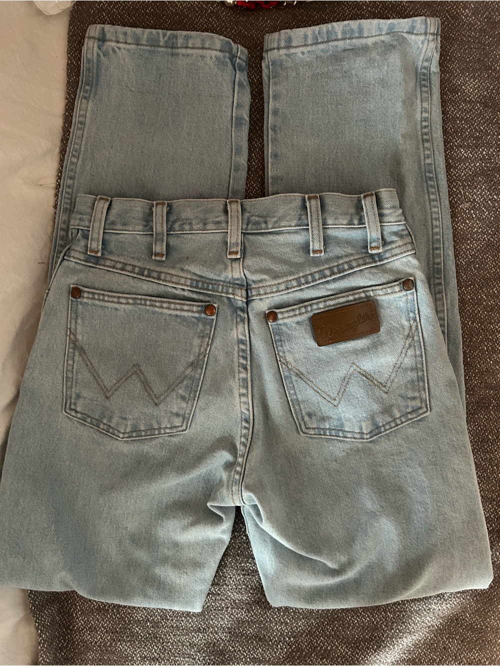 Wrangler Light Blue Straight-Leg Women's Jeans